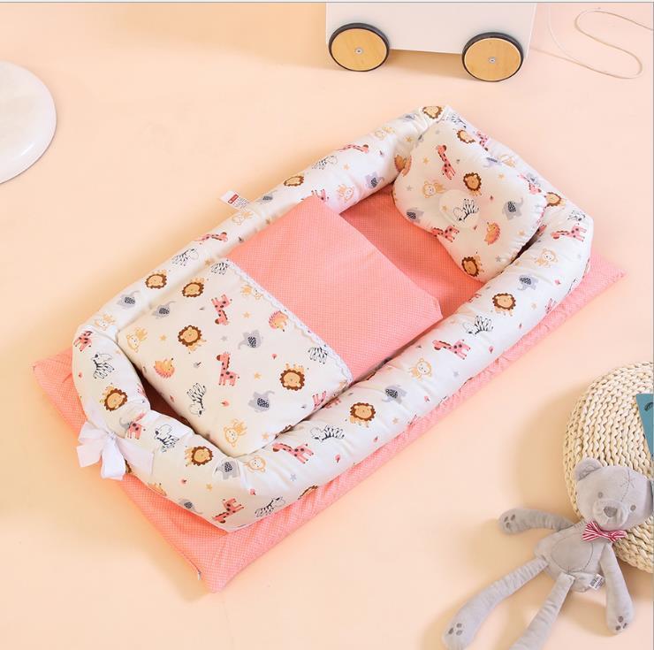Anti-pressure Foldable and Portable Bed for Newborns