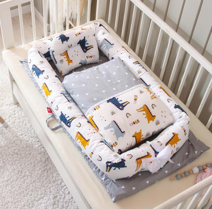 Anti-pressure Foldable and Portable Bed for Newborns