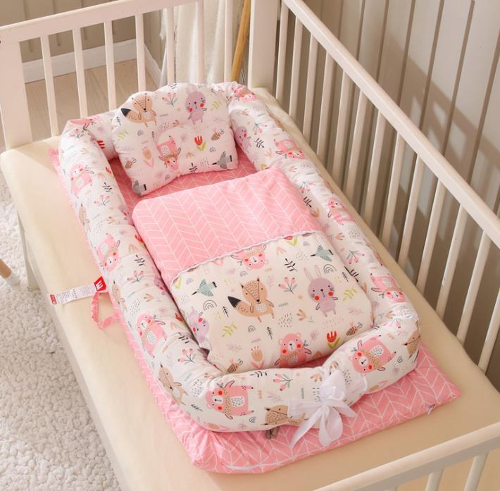 Anti-pressure Foldable and Portable Bed for Newborns